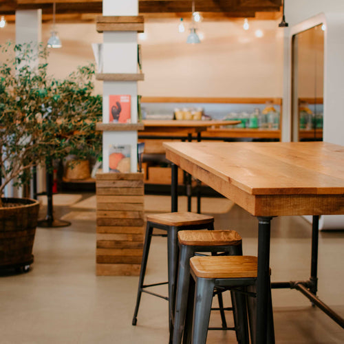 Effortless Entertaining: Hosting Memorable Gatherings with Plastic Dining Tables and Chairs