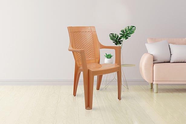 Italica 9006 Premium Plastic Chair