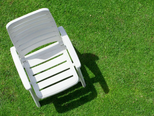 Plastic Chair Care: The Secret to Longer Life Outdoors